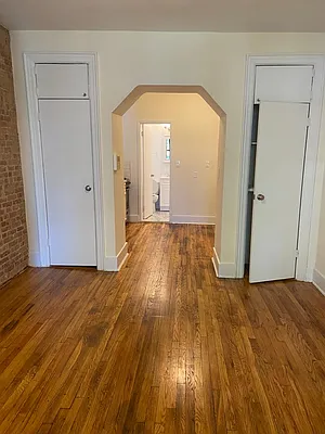 Rented by Manhattan Flats | media 2