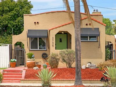 3705 Orange Ave, Long Beach, CA, 90807