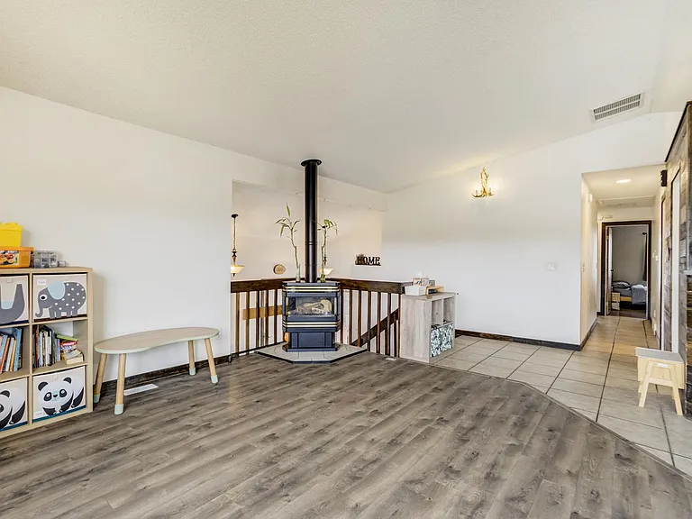 7425 Painted Rock Dr — Photo 15