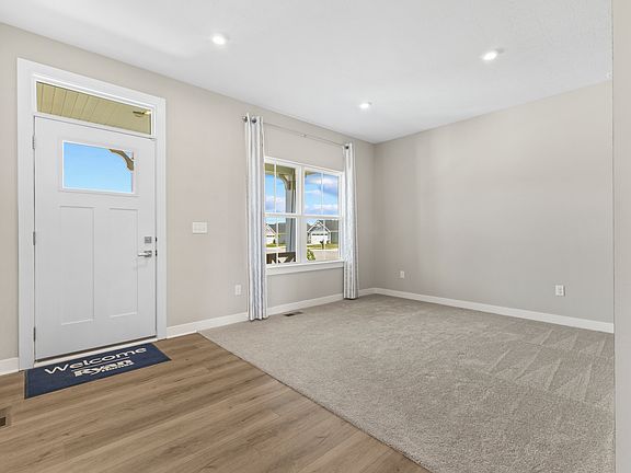 5th image of 213 McNair Rd