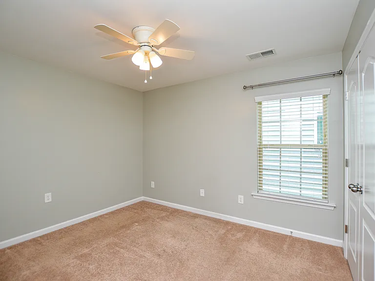 2037 Ice Lake Ct — Photo 29