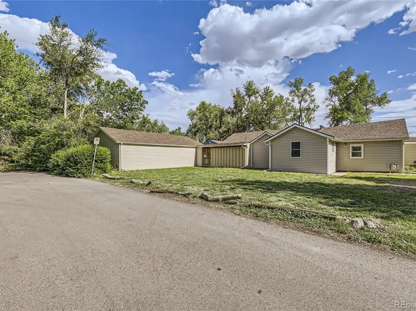 9660 W 22nd Place, Lakewood, CO 80215