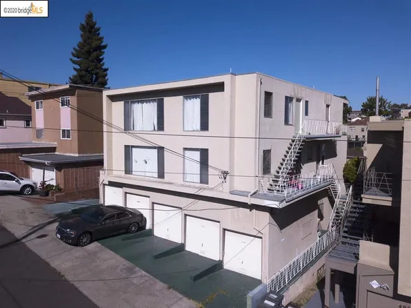 498 Capital St, Oakland, CA 94610