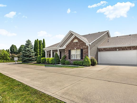 5th image of 2641 Oneida Ln