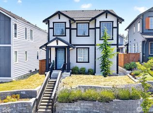 18852 129th St E, Bonney Lake, WA 98391