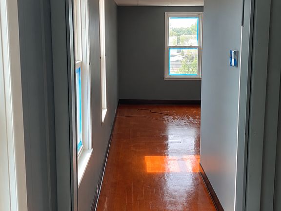 4th image of 367-369 E Columbus Ave #3