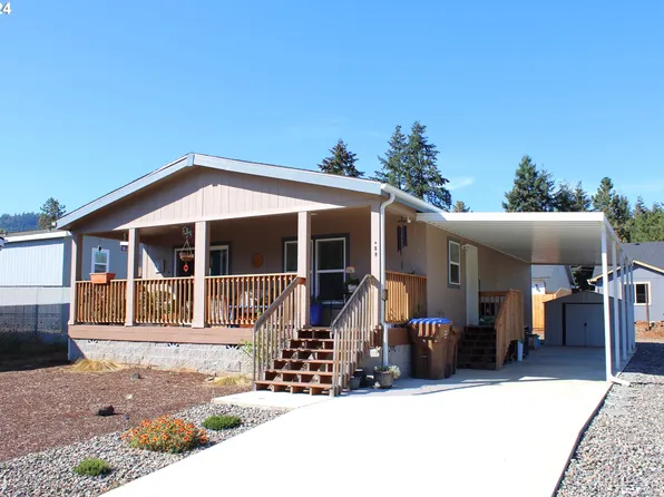 160 Wanda Ct, Myrtle Creek, OR 97457