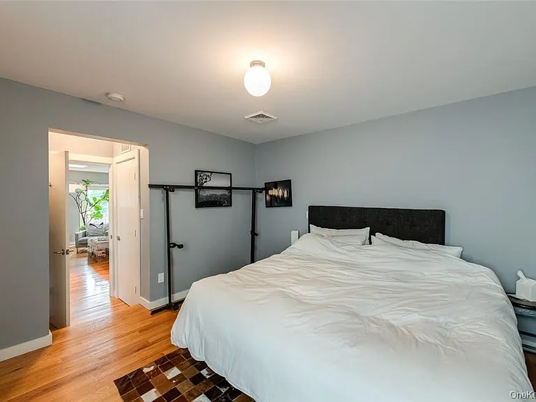 44 Main St #2 — Photo 24