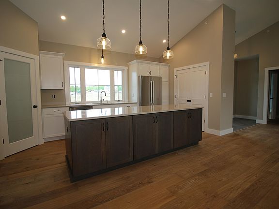 5th image of 428 Grady Lane #33