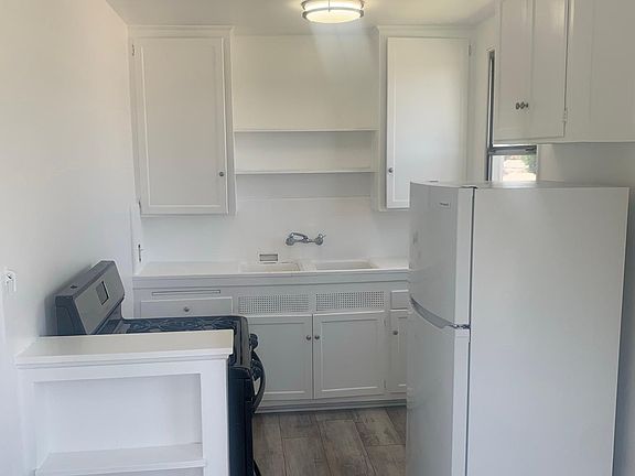 2nd image of 4612 N Banner Dr APT 4