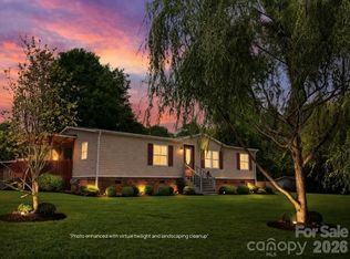 232 Summertree Dr, Troutman, NC 28166