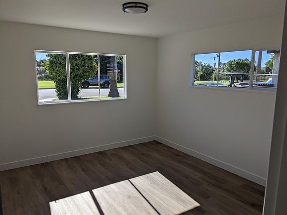 4th image of 1125 Park Ave