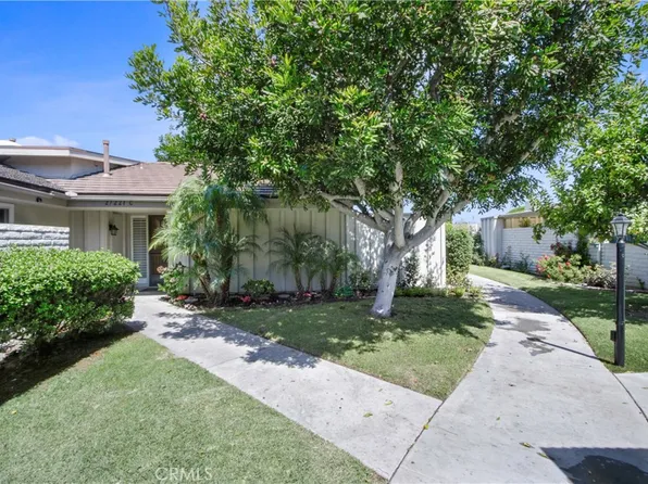 27221 Via Capote APT C, San Juan Capistrano, CA 92675