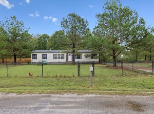 222 Pioneer Rd, Hohenwald, TN 38462