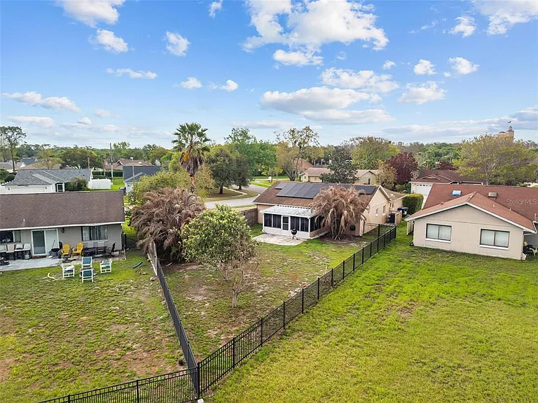 5107 Deer Creek Dr — Photo 46