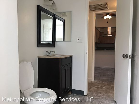 4th image of 2211 N Cahuenga Blvd APT 102