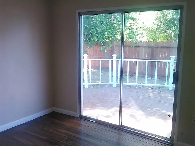 1739 W Sonoma Ave — Photo 6
