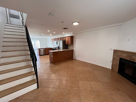 3rd image of 4854 Laurel Canyon Blvd APT 109