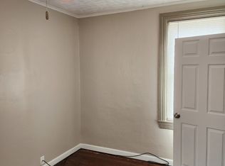 228 Haffards St APT 1, Fall River, MA 02723