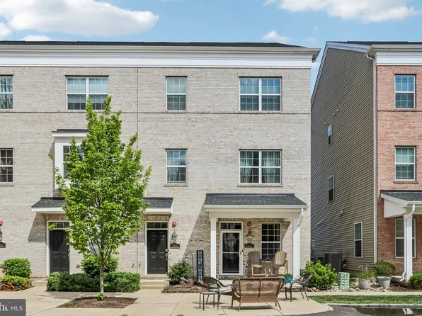 142 Fleet Ct, Bensalem, PA 19020