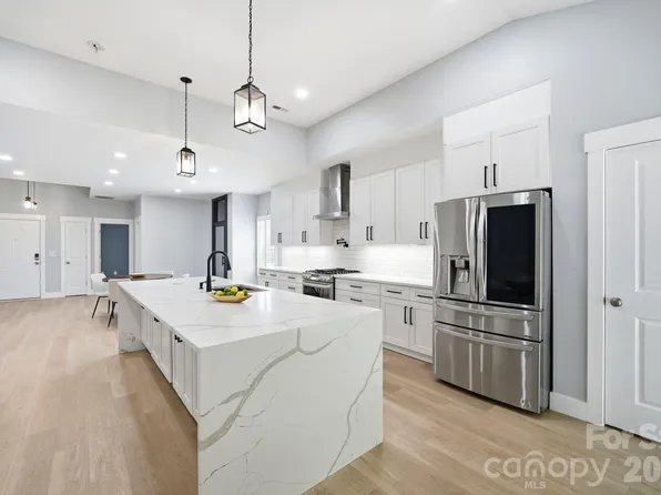 3824 Martele Dr, Mint Hill, NC 28227