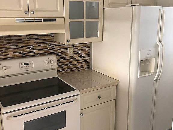 4th image of 10255 NW Nine Street Cir #306-7