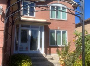 14 Griffiths Dr ROOM 1 & 2, Ajax, ON L1T 3J3