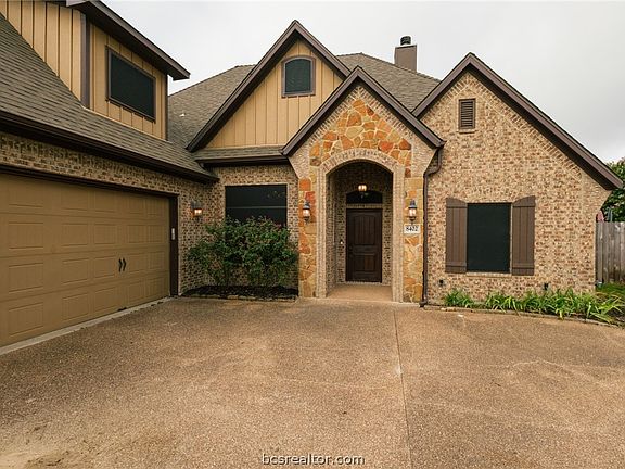 3rd image of 8402 Justin Ave