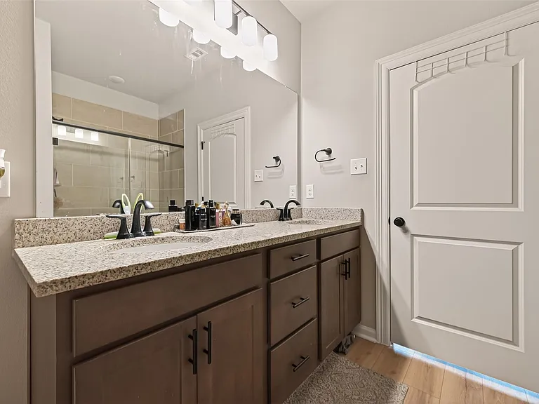 1010 Gentle Nook Dr — Photo 36