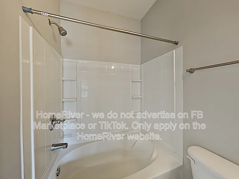 305 Williamson St SE — Photo 19