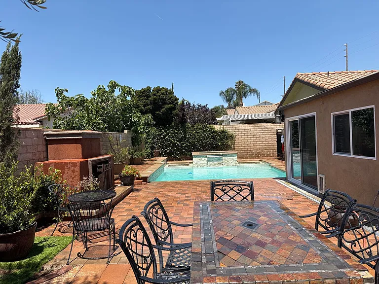 12859 Fenton Ave — Photo 49