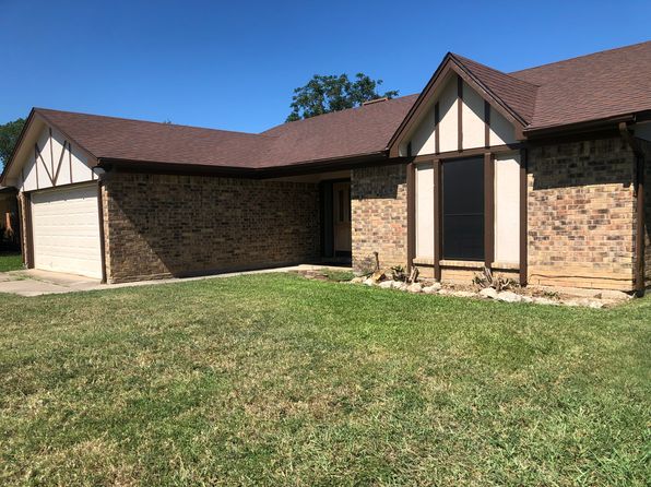 7528 Clover Ln
