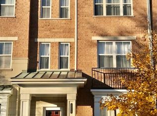 4906 W Eastwood Ave, Chicago, IL 60630