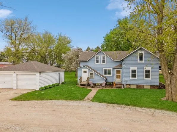 3373 Xircus Ave, Radcliffe, IA 50230