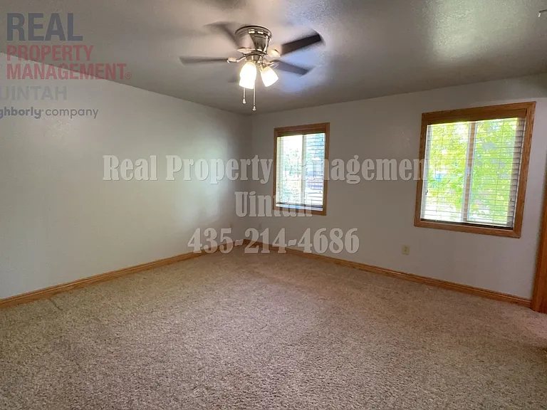 456 S 3130 W — Photo 11