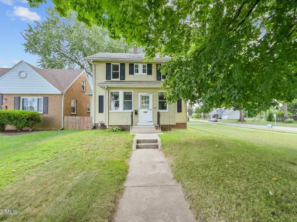 3004 Starr Ave, Oregon, OH 43616