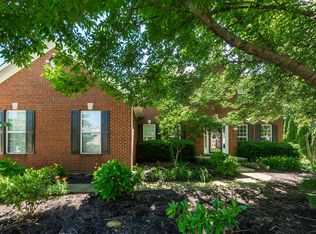 8192 Chateau Ln, Westerville, OH 43082