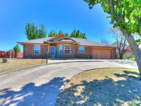 1124 Southridge Dr, Purcell, OK 73080