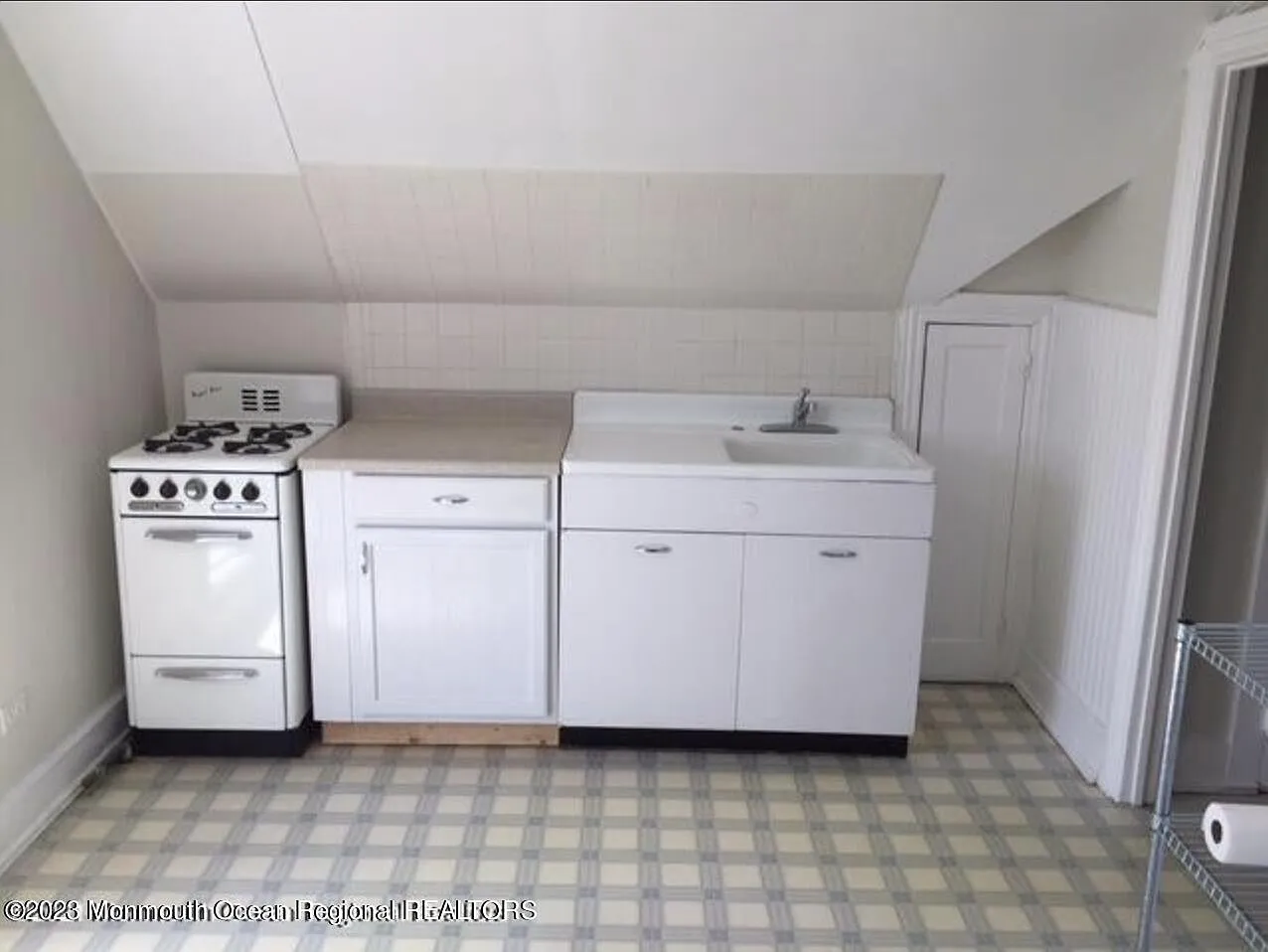 2 bed, $2,100 — Photo 4