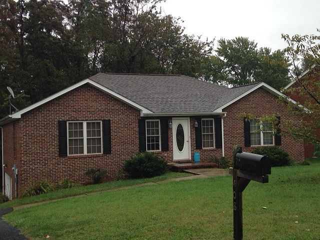 One Level Brick Ranch Front