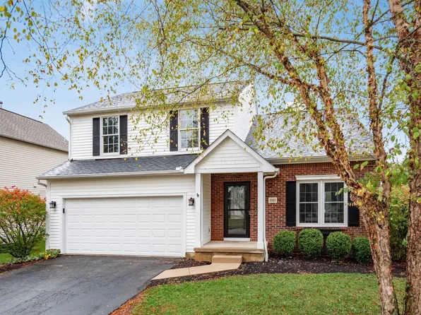 1085 Village Dr, Marysville, OH 43040