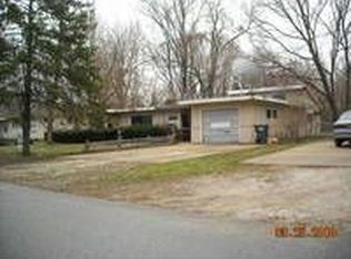 342 Gary Ave, Benton Harbor, MI 49022