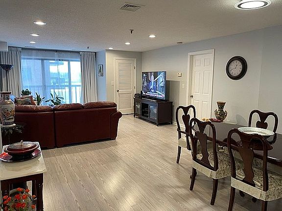 3rd image of 3920 Mystic Valley Pkwy APT 509