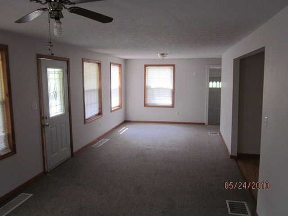 3rd image of 2813 Coronette Ave