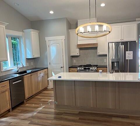 5th image of 5184 Blendon Woods Ct #11