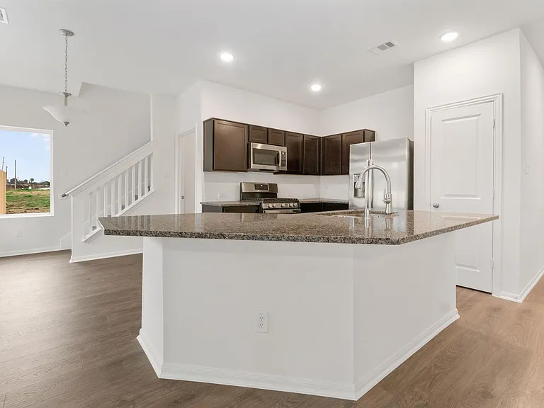 428 Magnolia Ln — Photo 14