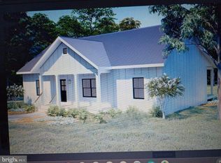 99 W Parker Dr, Augusta, WV 26704