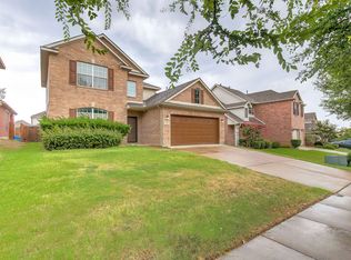 721 Darlington Trl, Fort Worth, TX 76131