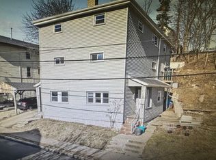 622 5th Ave, Carnegie, PA 15106