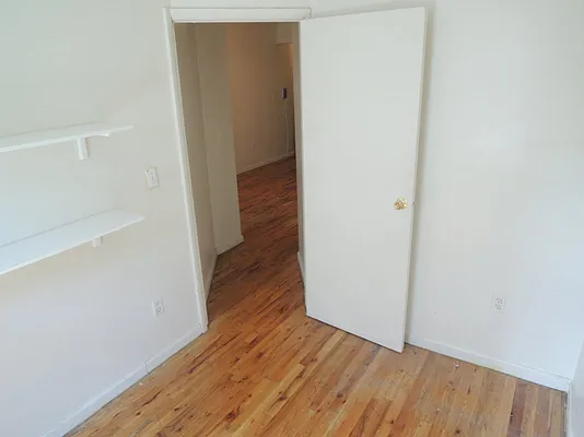 Rented by Bohemia Realty Group | media 16